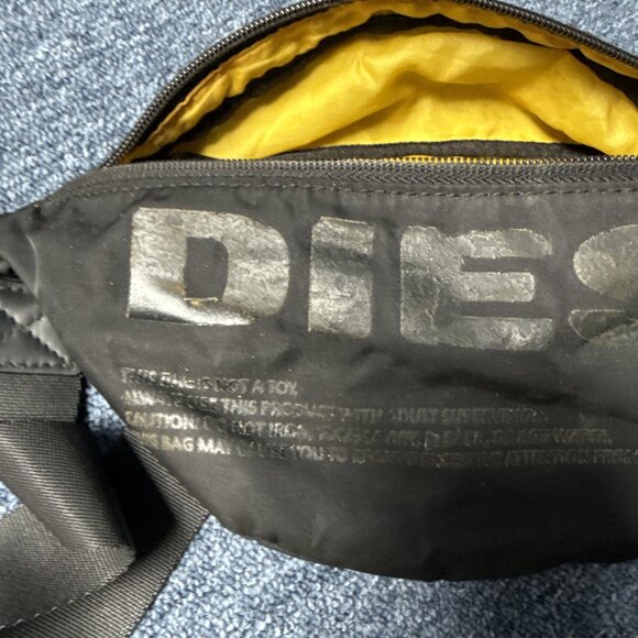 Diesel Men 00S Vintage Shoulder Bag Y2K Tech Series Stylish fanny pack belt bag - Picture 10 of 12